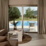 Villa Avesta Private - Kallisto Vlihó