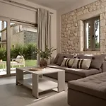 Avesta Private - Kallisto Villa *