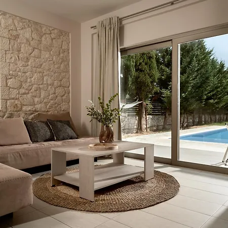 Avesta Private - Kallisto Villa Vlihó