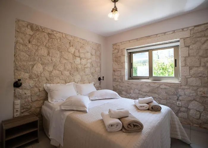 Avesta Private - Kallisto Villa *